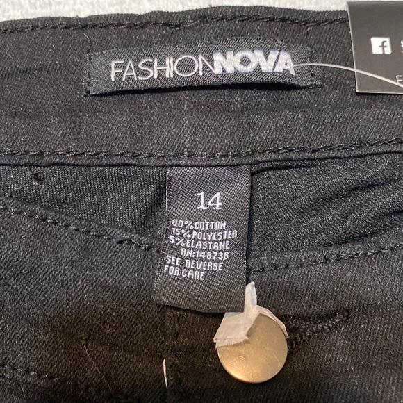 Fashion Nova Denim - Fashion NOVA jeans black size 14.